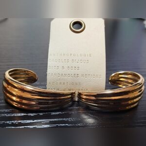Anthropologie Large Gold Ribbed Huggie Stud Earrings 1.75" Long NWT